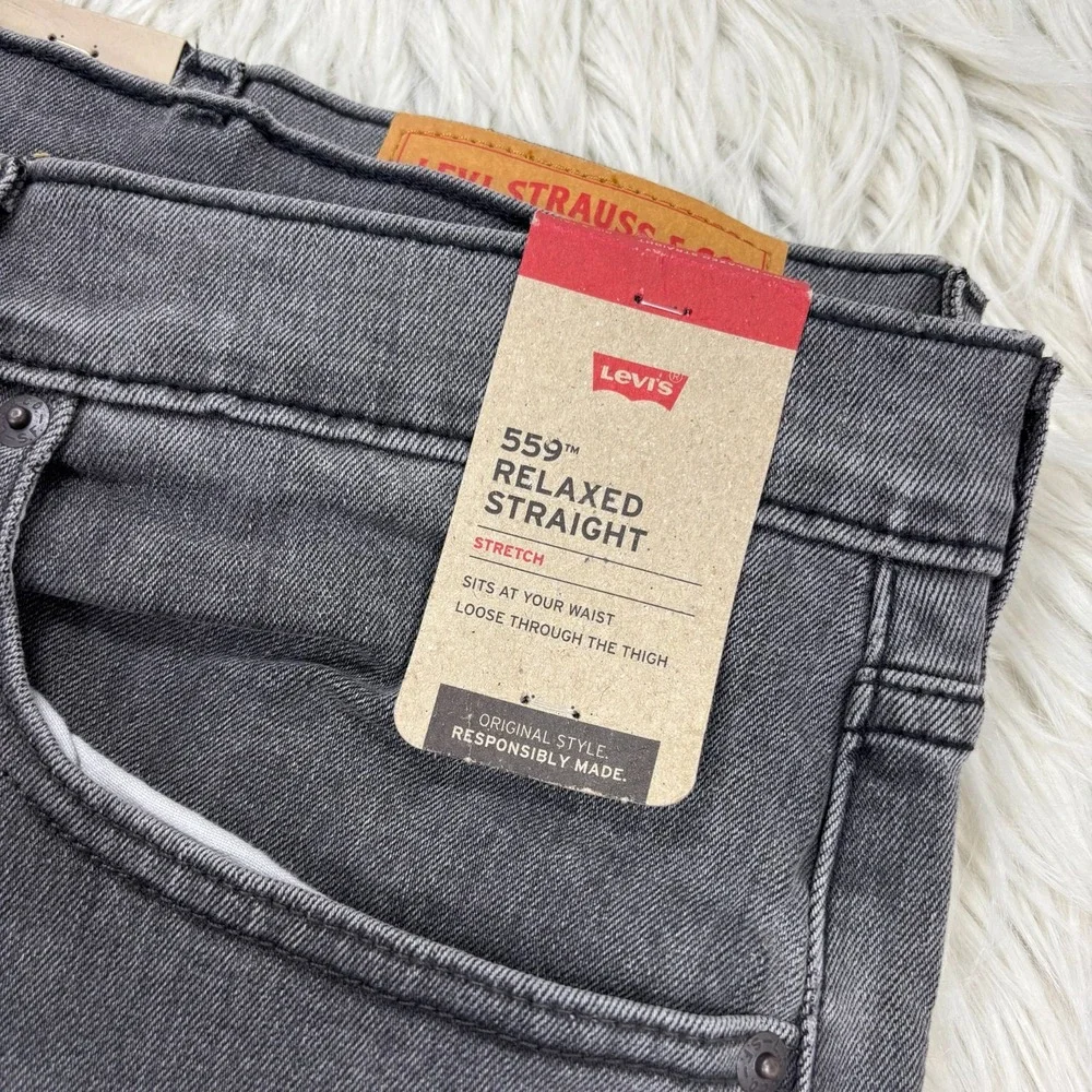 NWT Levi's‎ Men's 52 x 32 Gray Wash 559 Relaxed Straight Leg Jeans
